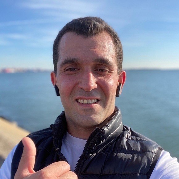 Tayfun Saracoglu - Poshmark Profile Picture of Tayfun Saracoglu (@tayfunsaracoglu) on Poshmark