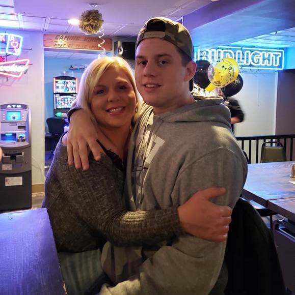 Profile Picture of Lucas Bates (@lucasbates375) on Poshmark