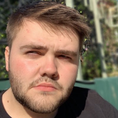 Profile Picture of Dan🦈🌊 (@DanielHallett2) on Twitter