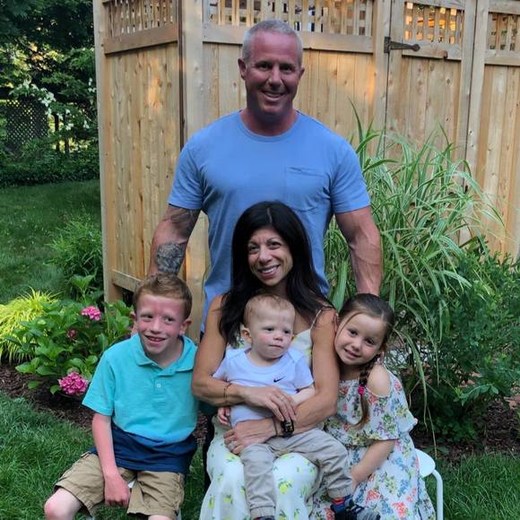 Brian Mcalear - Poshmark Profile Picture of Brian Mcalear (@mcalear76) on Poshmark