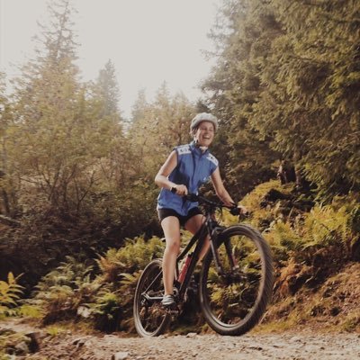 Profile Picture of Eva Schmid (@EvaSchmid13) on Twitter