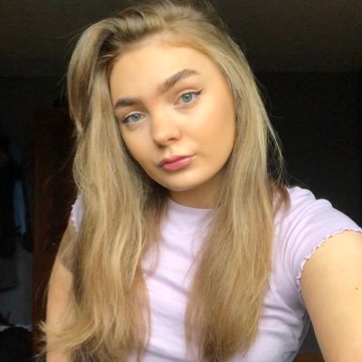 Profile Picture of Danielle Turner-Wright (@turningwr1ght) on Twitter