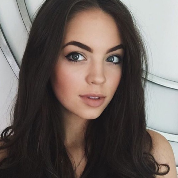 Profile Picture of Bobby Lancaster (@fashionrm) on Poshmark