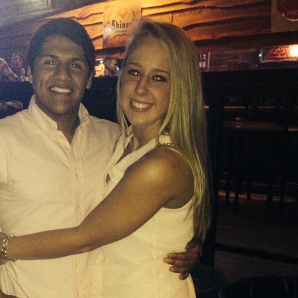 Profile Picture of Katie Karlman (@katiekarlman) on Poshmark