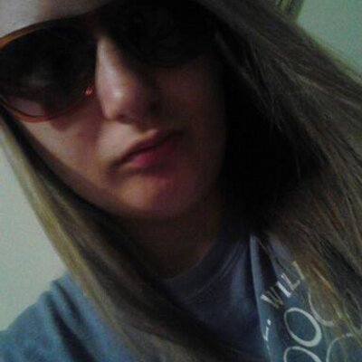 Profile Picture of Elizabeth Vickers (@Elizabeth15161) on Twitter