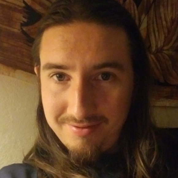 Profile Picture of Ryan Coolahan (@coolahan) on Poshmark