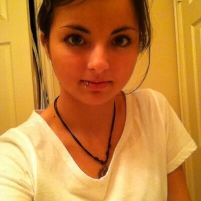 Amber Loyd - Twitter Profile Picture of Amber Loyd (@MeRoyalBrandy) on Twitter