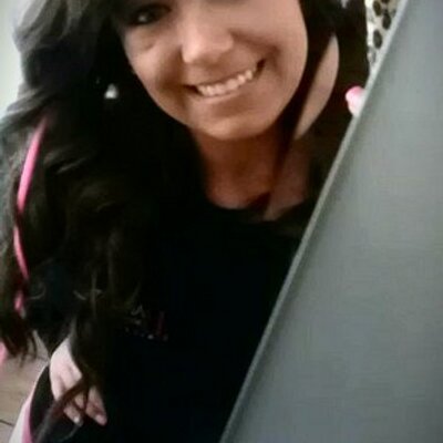 Profile Picture of Cynthia Huffman (@clorraine11) on Twitter