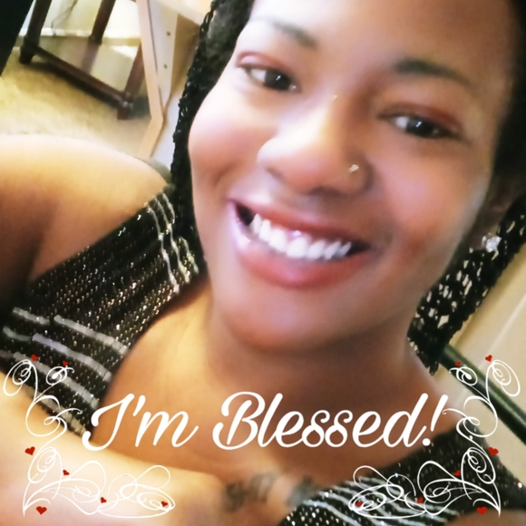 Profile Picture of Bashira Cox (@coxbashira) on Poshmark