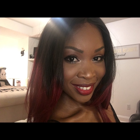 Profile Picture of Danielle Joseph (@rndanielle) on Poshmark