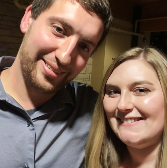 Profile Picture of Samantha Wendricks (@ziemer89) on Poshmark