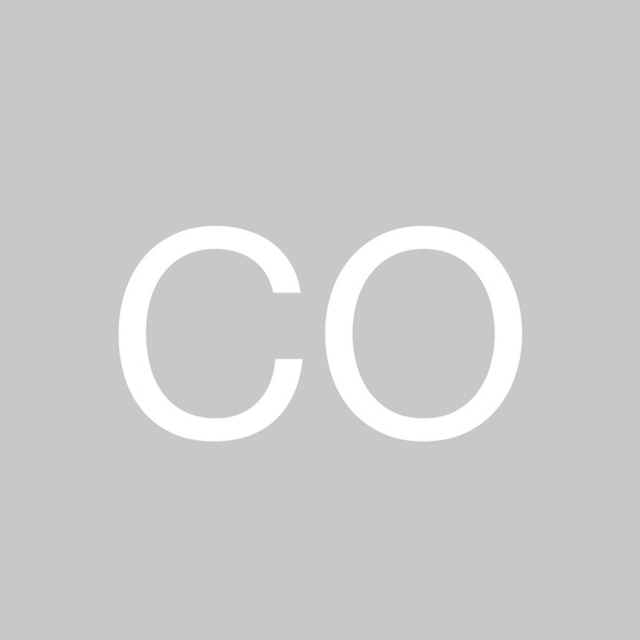 Profile Picture of Colin Ottey (@colinottey) on Poshmark