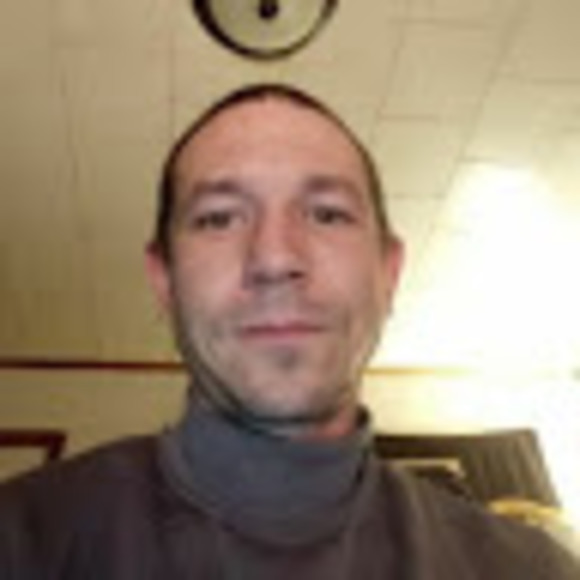 Profile Picture of Tristan Hanson (@tristanh295) on Poshmark