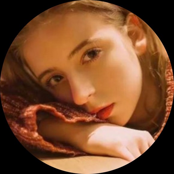 Profile Picture of David Hacker (@genevar584odm) on Poshmark