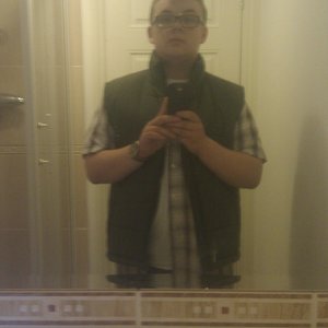Profile Picture of Jono Yates (@yatester97) on Myspace