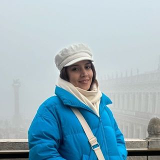 Profile Picture of Athena Hosseini (@athena_hosseini) on Instagram