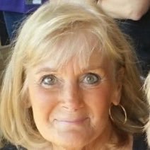 Profile Picture of Mindy Schumann (@minsch2) on Twitter