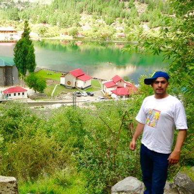 Profile Picture of Fahad Farooq (@fahadfarooq8009) on Twitter