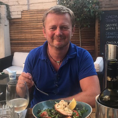 Profile Picture of Simon Attwood  🟨 🟥 #IStandWithJeremyCorbyn (@SimonAttwood) on Twitter