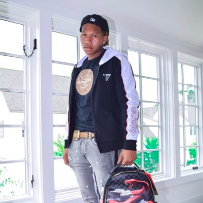 Profile Picture of D Hall 🖤🎸 (@DHall_334) on Twitter