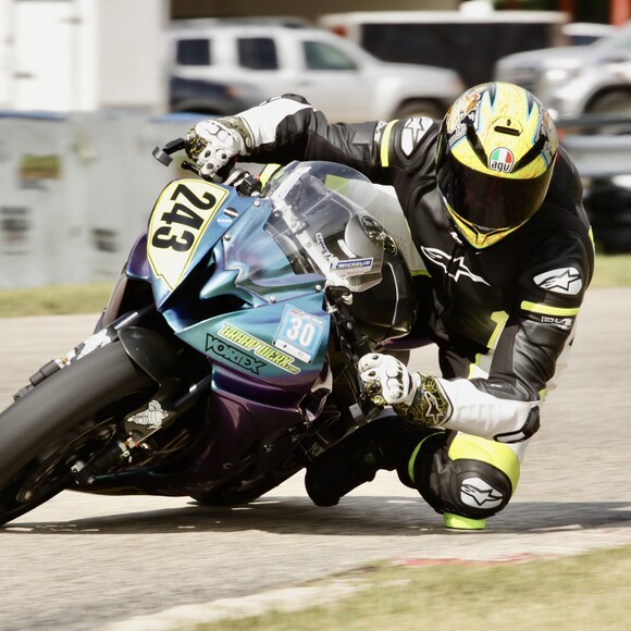 Jp Zigmant - Poshmark Profile Picture of Jp Zigmant (@jpzigmant) on Poshmark