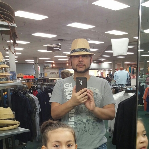 Profile Picture of Jamie Locklear (@locklearjamie) on Poshmark