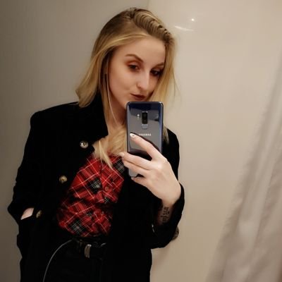 Profile Picture of Casey Clinton (@caseyclintonx) on Twitter
