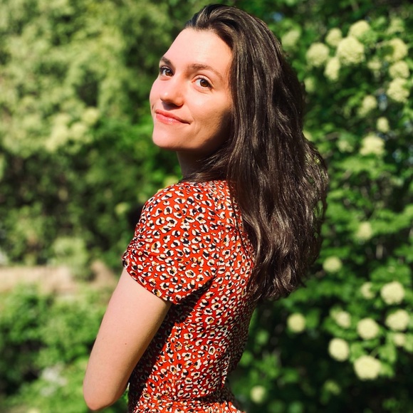 Profile Picture of Louise Kern-kensler (@louisesebene) on Poshmark