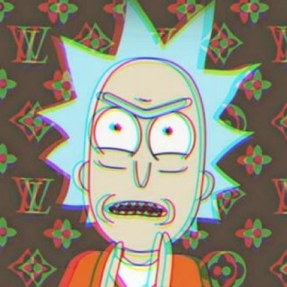 Profile Picture of Bella Licata (@bella18619) on Poshmark