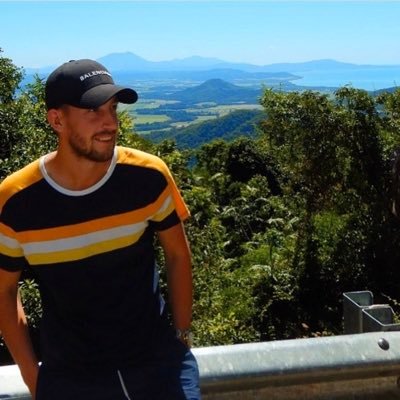 Profile Picture of Joe Handley (@Joe1Handley) on Twitter