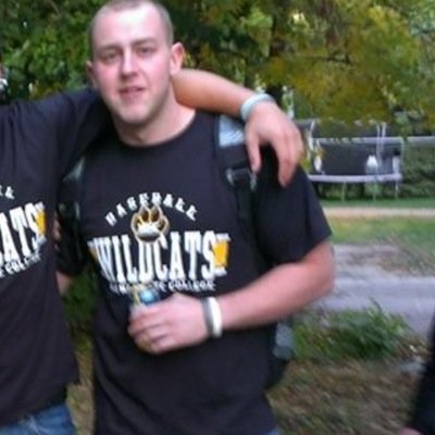 Profile Picture of Cody Paulsen (@ChaulseN19) on Twitter