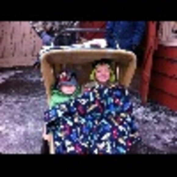 Profile Picture of Calee Haslip (@caleedh) on Poshmark