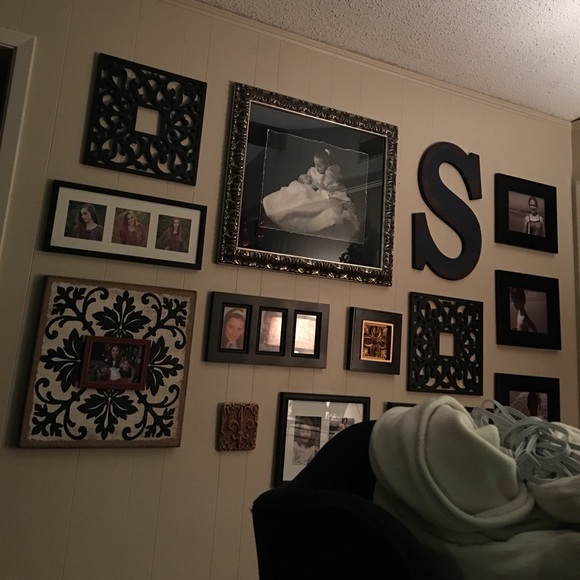 Profile Picture of Lois Scott (@loisscott70) on Poshmark