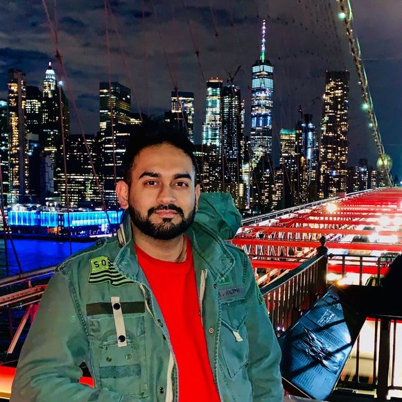 Profile Picture of Karan Arora (@karanarora11) on Poshmark