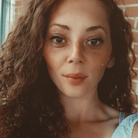 Profile Picture of Michaela Carrozza (@mrcarrozza18) on Poshmark