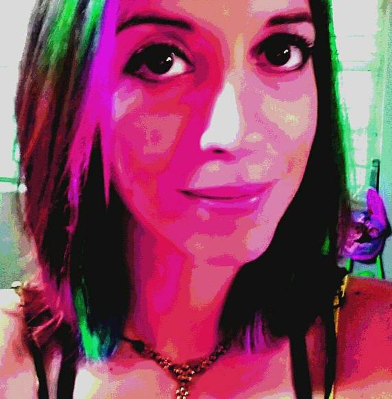 Profile Picture of Jennifer Crabtree (@jennifercrab119) on Poshmark