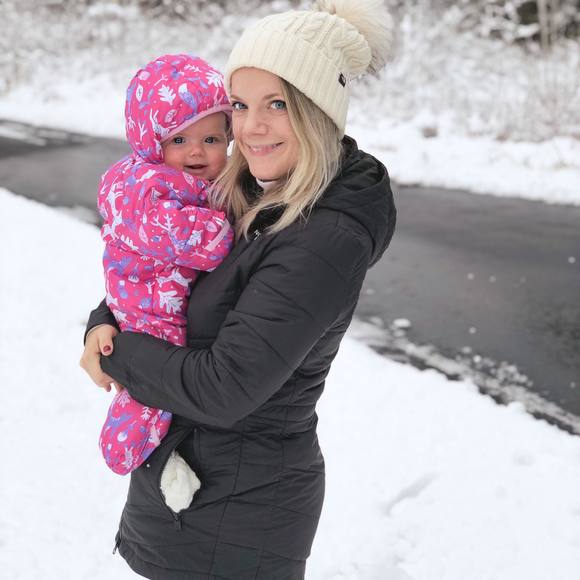 Profile Picture of Claire Walters (@wupnorth) on Poshmark