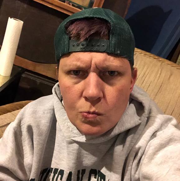 Profile Picture of Alyssa Faoro (@faoro14) on Poshmark