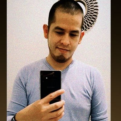 Profile Picture of Miguel Espindola 💫 (@hey_mrMike) on Twitter