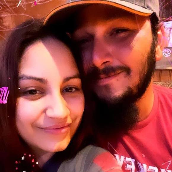 Profile Picture of Daniela Alfredo (@danielaalfredo) on Poshmark