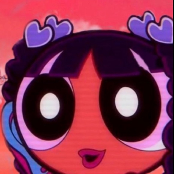 Profile Picture of Tracy Adams (@tracyadams6) on Poshmark