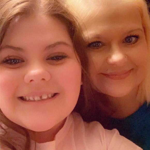 Profile Picture of Felicia Brickman (@singleandready1) on Poshmark