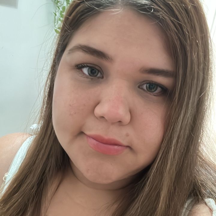 Profile Picture of Hazel Gonzalez (@hazelgonzalez) on Tiktok