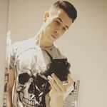Profile Picture of Robin Birrell (@robinbirrellyt) on Instagram
