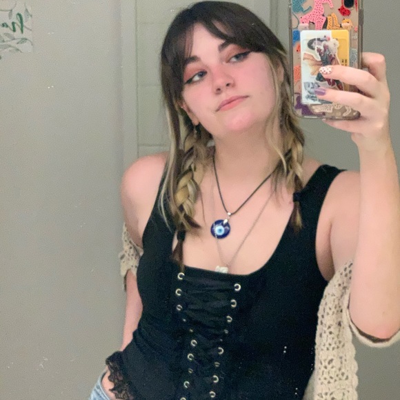 Profile Picture of Jessica Spelman (@jessicaspelman) on Poshmark