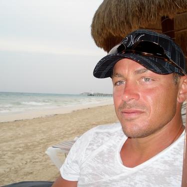 Profile Picture of Bart Terrell (@NiceAnin) on Twitter