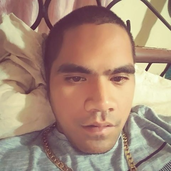 Profile Picture of Talaofa Mataele (@solomonmataele) on Poshmark