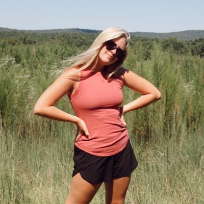 Profile Picture of Liv (@oliviacarter25) on Twitter