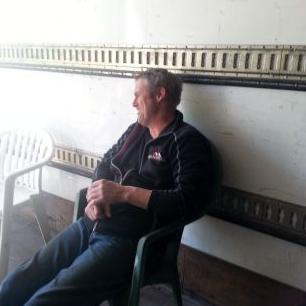 Profile Picture of Chris Dorrington (@BenderJeans) on Twitter