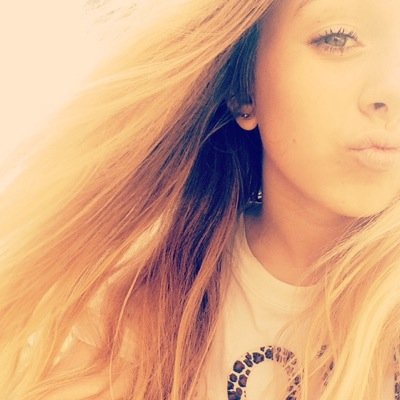 Profile Picture of Jade Watson'xo (@jadedevries2000) on Twitter